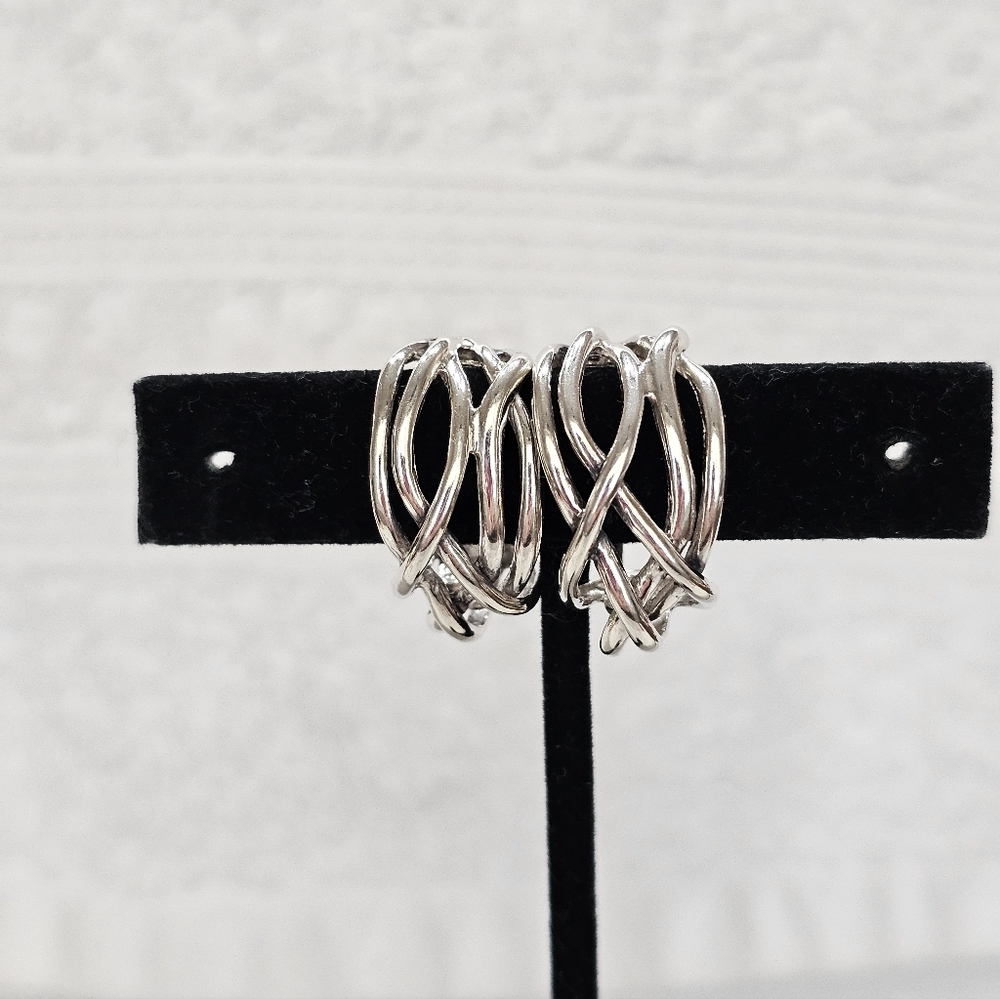 Silpada Clip-on 925 Silver Intertwined Crossover Hoop Earrings Rare - Picture 3 of 13